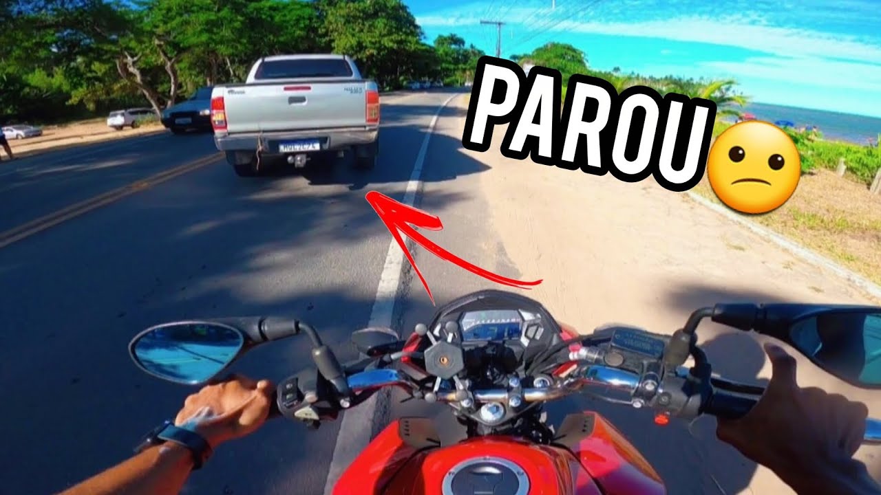 Cara parou no meio da estrada😳 
