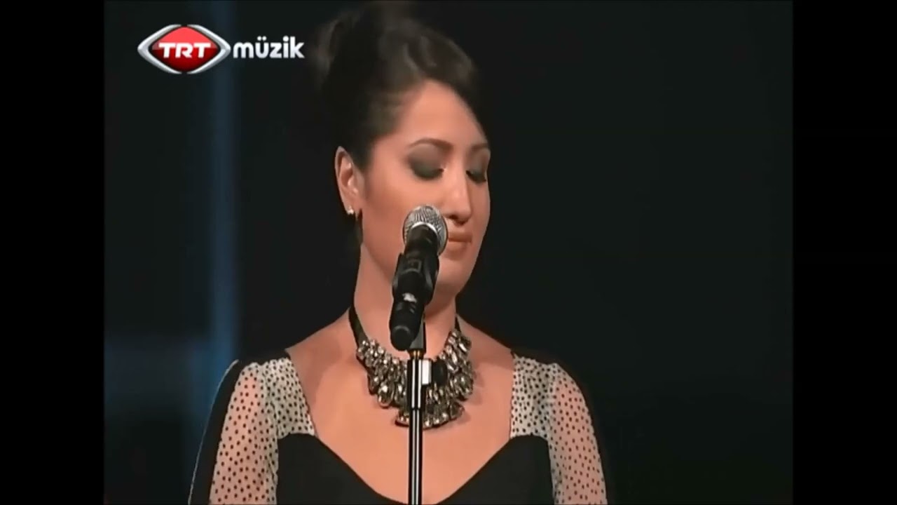 Ayışığı Grubu & Mine Geçili - Beni sev ruhumu sar