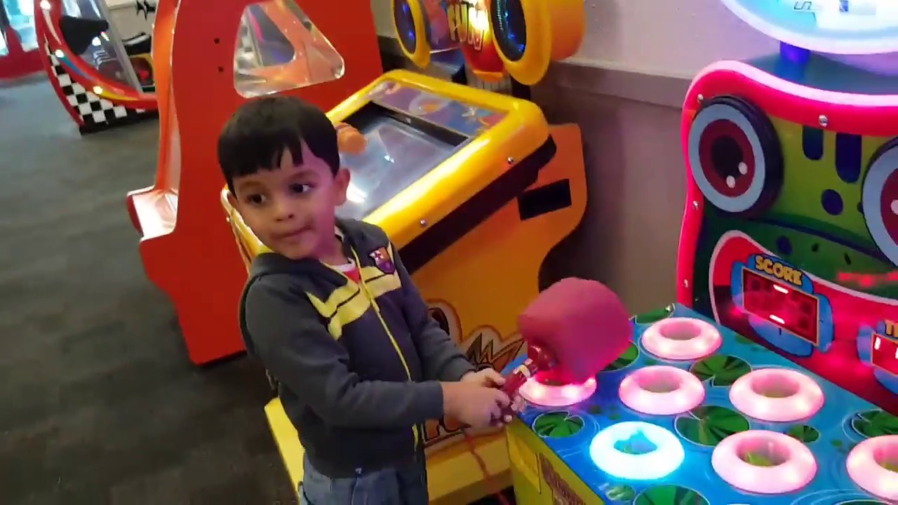 Chuck e Cheese Games