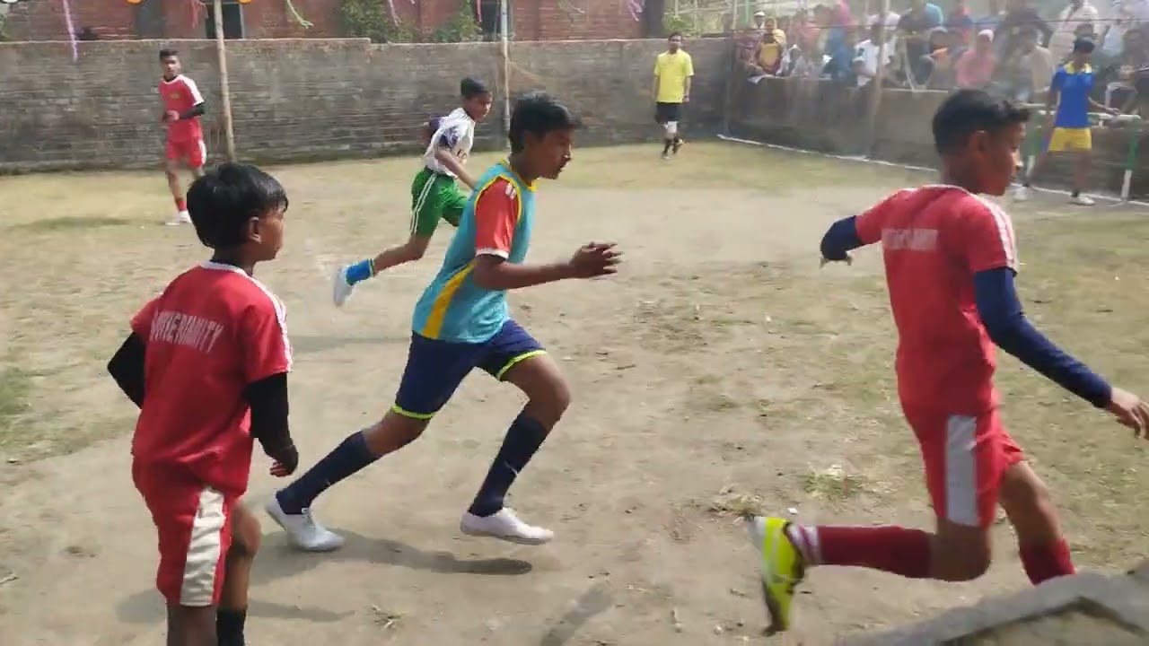 Gr D  Chak De India VS Tulis Group 1st Half  1   4