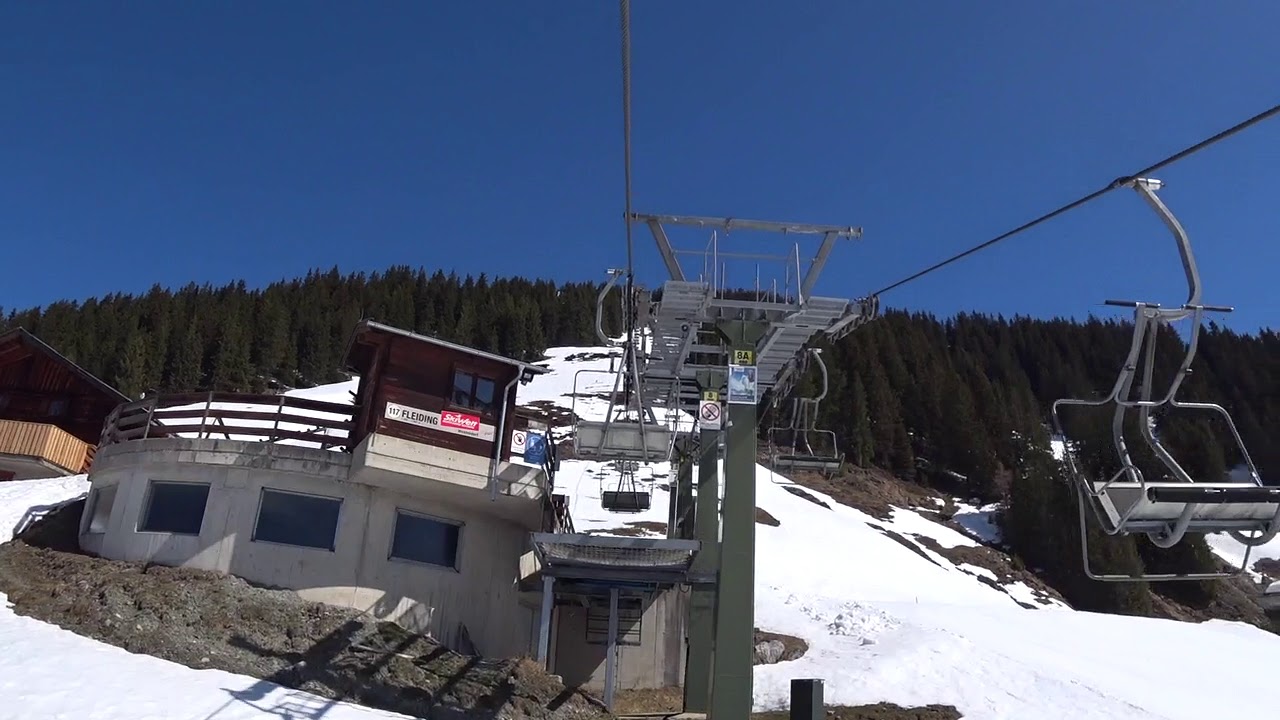 Auffahrt mit der Fleiding Dreier-Sesselbahn in Westendorf