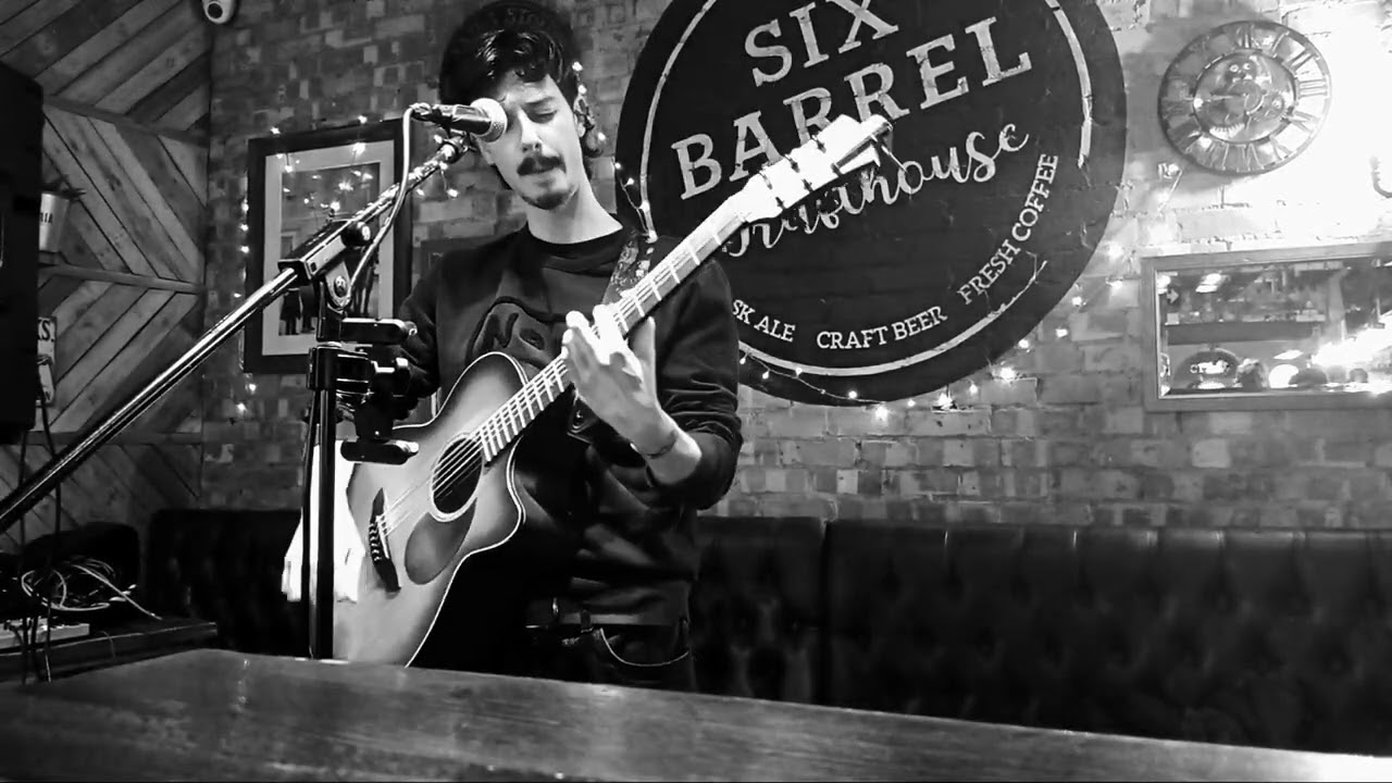 An absolutely kicking set from Rory Pt 1; live at Six Barrels Hockley, hosted by Jaque Seviour