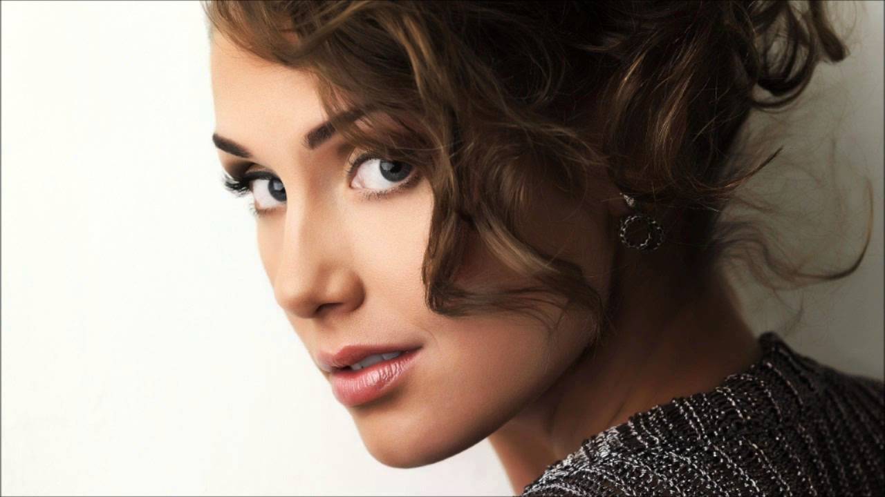 Tara Low&eacute; - Be With You (HQ)