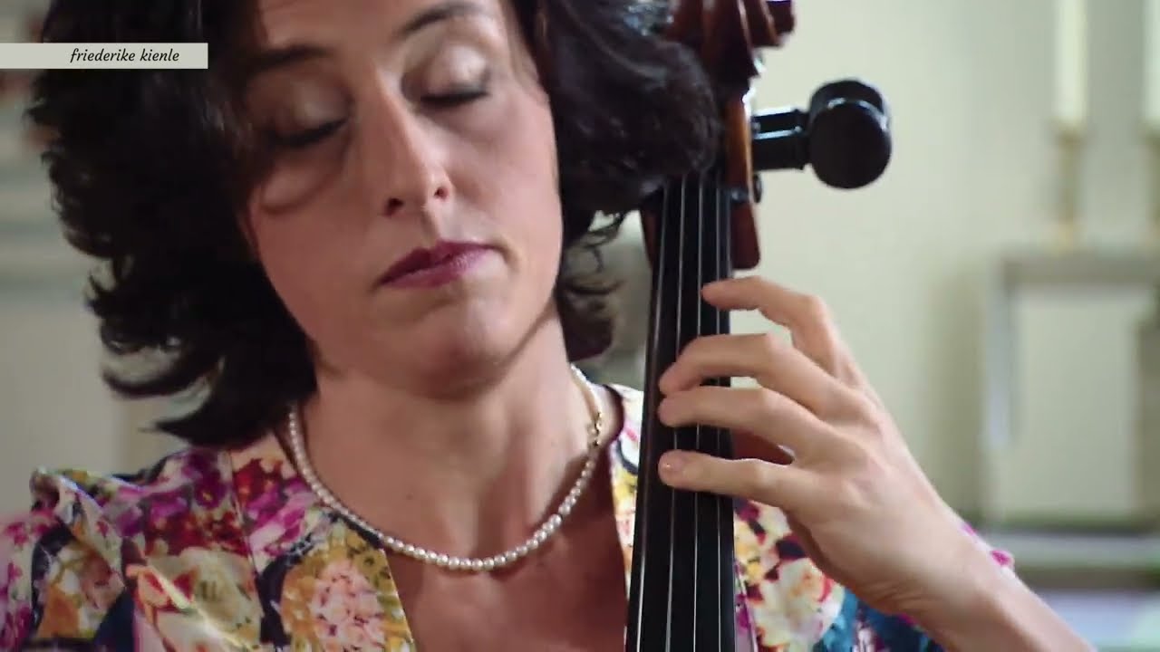 Friederike Kienle, Violoncello: J. S. Bach, Suite Nr. 3, Präludium