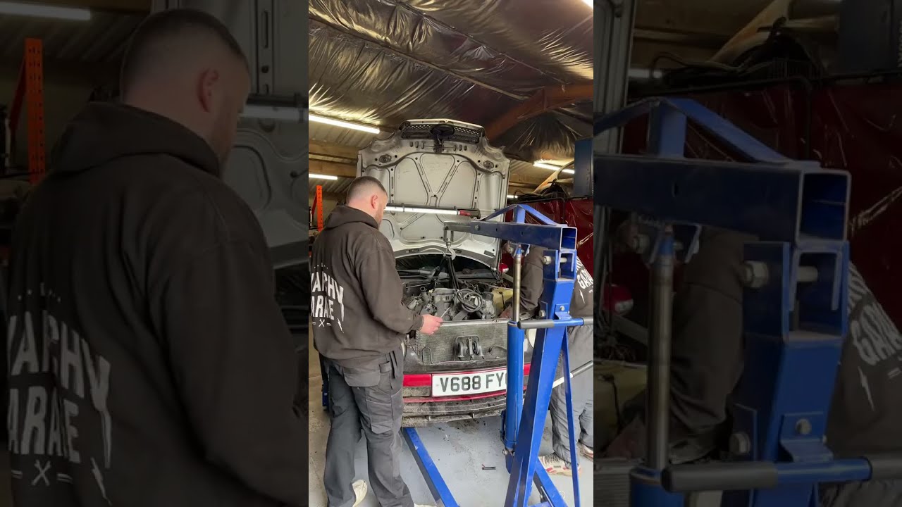 Live removing the engine from CLK55 AMG for Datsun Sema Build