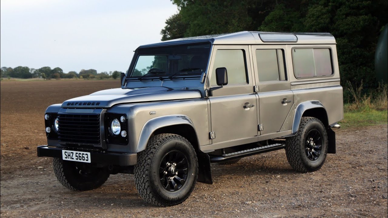 Land Rover Defender 110 XS Station Wagon - Black Barn Heritage