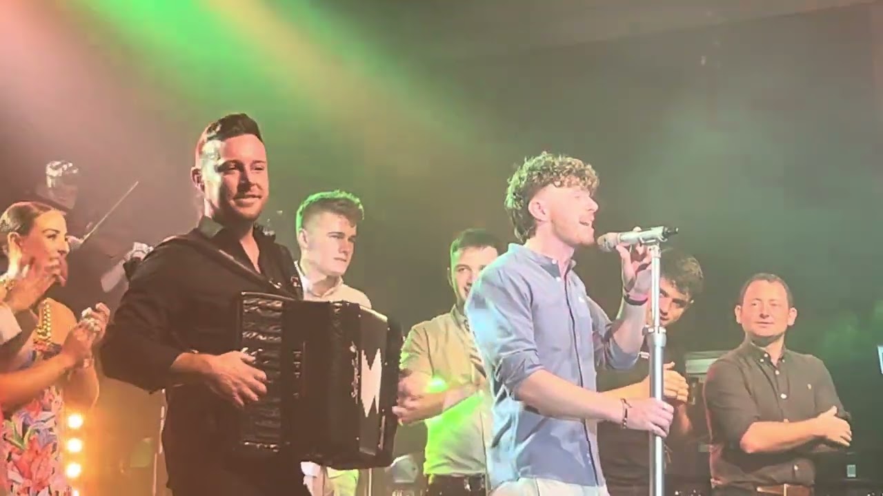 Nathan Carter & guests at the finale of Carter on the Costa 2024.