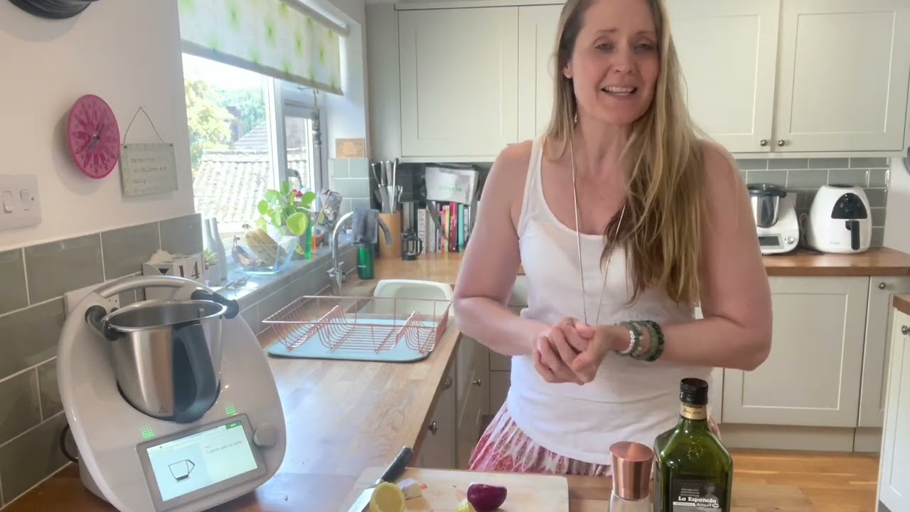 2 Second Salad in the Thermomix - cool summer bliss