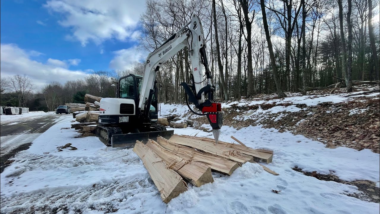 Black Splitter S2 800 on E60 Bobcat Excavator