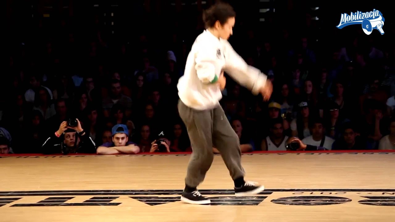 EUROBATTLE 2012 - 1/2 BGirling - Butterflisoulflow vs Movie One & Tania www.mobilizacja.pl