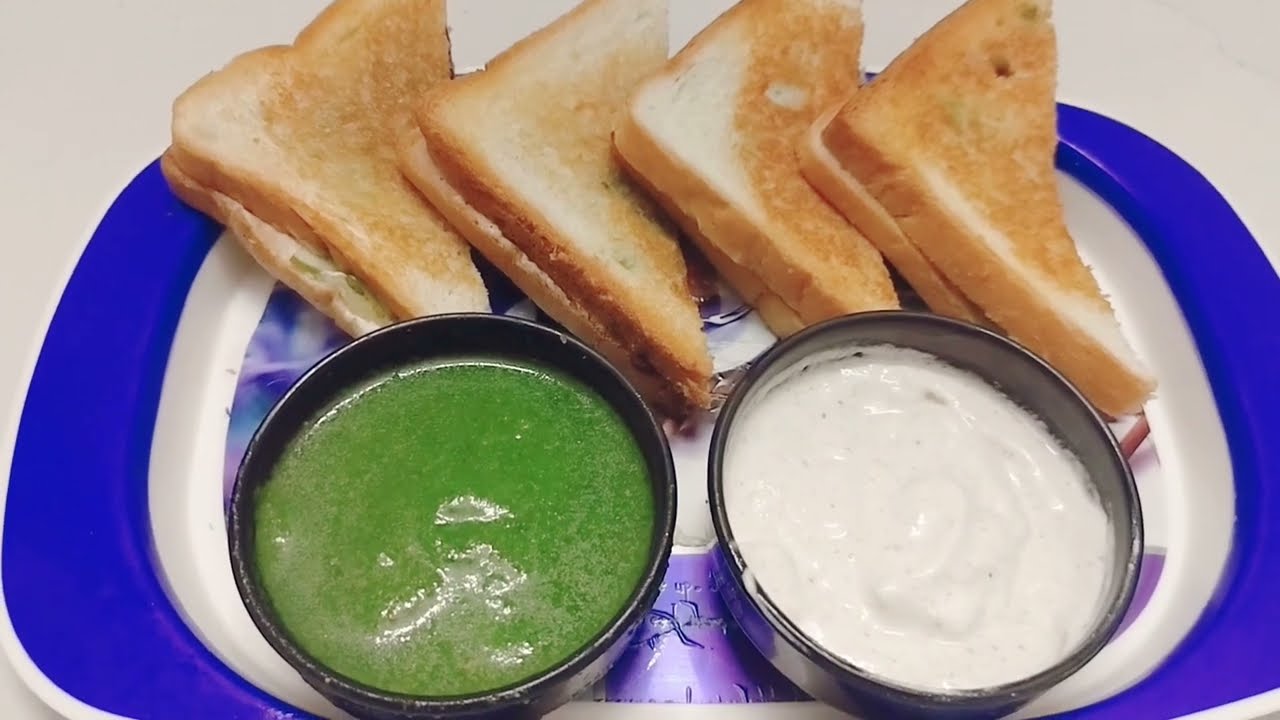 Street style veg.sandwich😋 