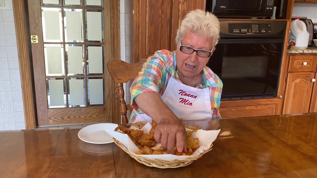 Zucchini Flower Fritters - Frittelli di Fiori di Zucchine (e23)