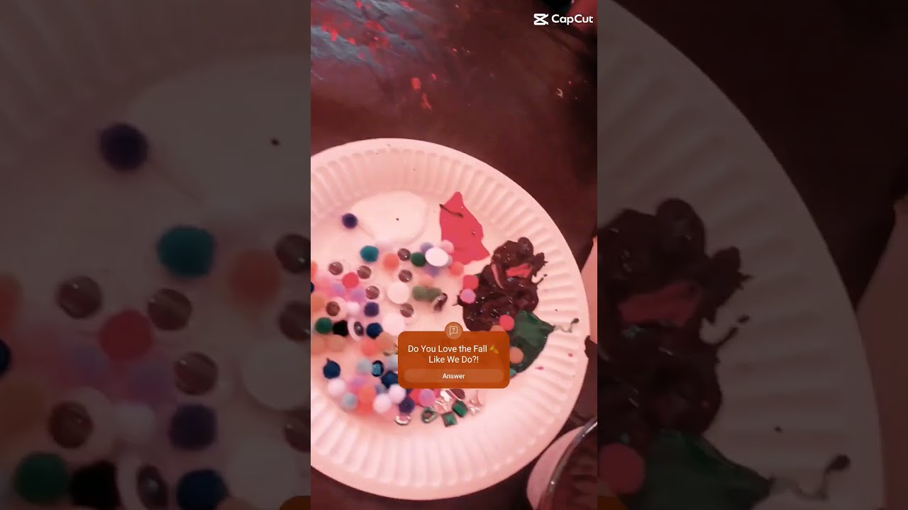 The 🍂Fall  Says 'Hey Friends!'😄 