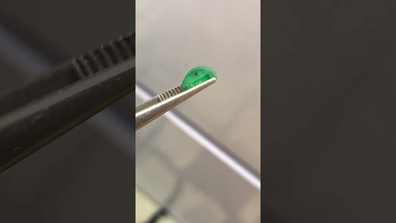 panjsher Natural Emerald Available size 2.60ct 
