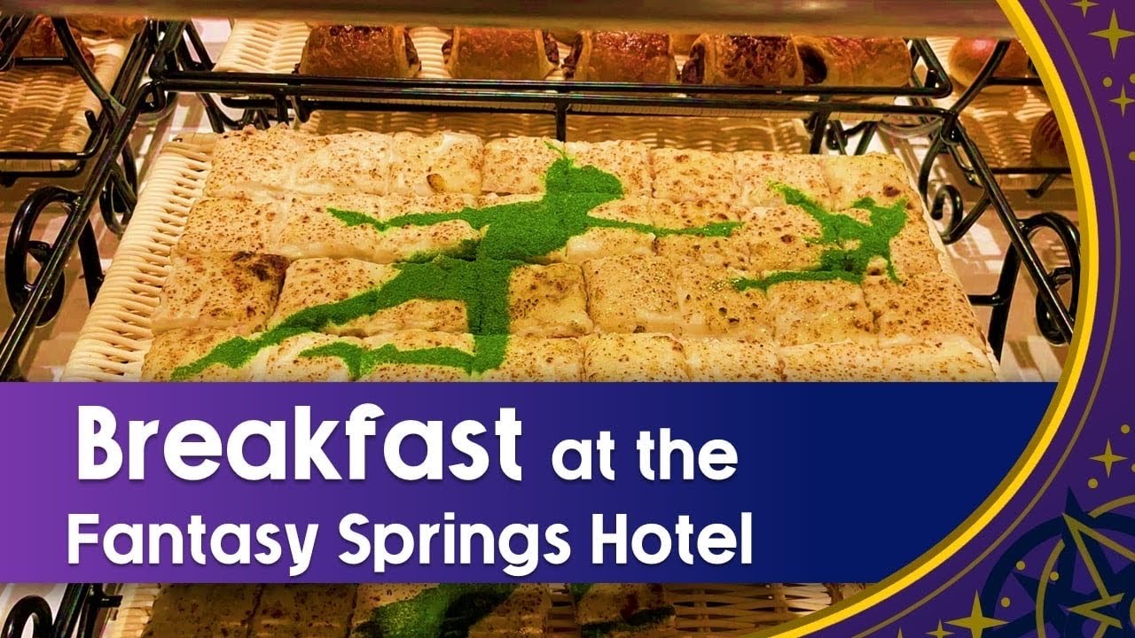 Завтраки в ресторане отеля Tokyo DisneySea Fantasy Springs (шведский стол) на курорте Tokyo Disne...