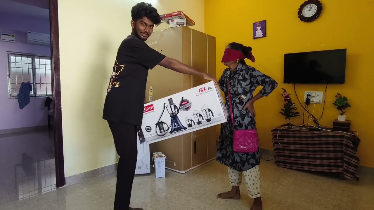 Surprise on mom see her reaction #minivlog #tamil #tamilvlog #shortvideo #shortsfeed #shortstamil 
