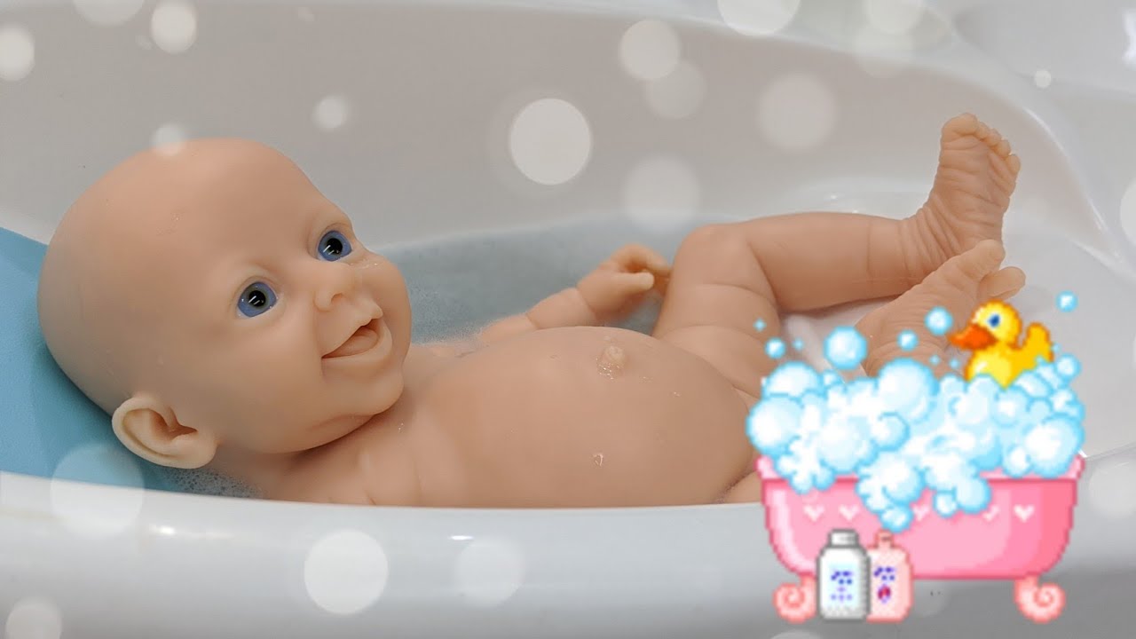 Bath For Newborn Silicone Baby Doll | New Valentine's Day Stuff at Target | Shopping Video