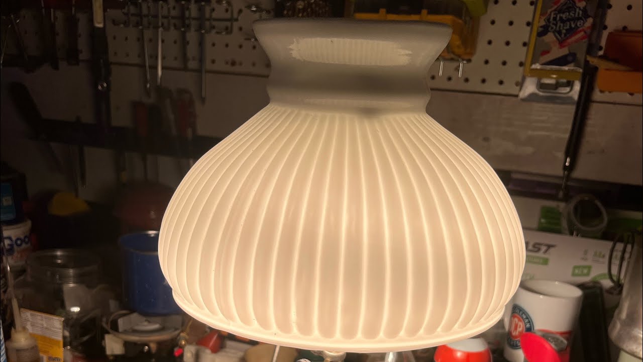 Quick lite Coleman table lamp. 