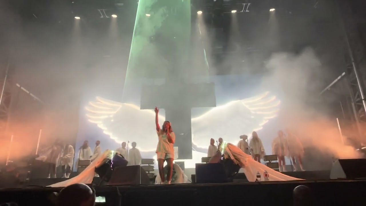 M.I.A. - The One (Live at Just Like Heaven) [Full song coming on 27.05]