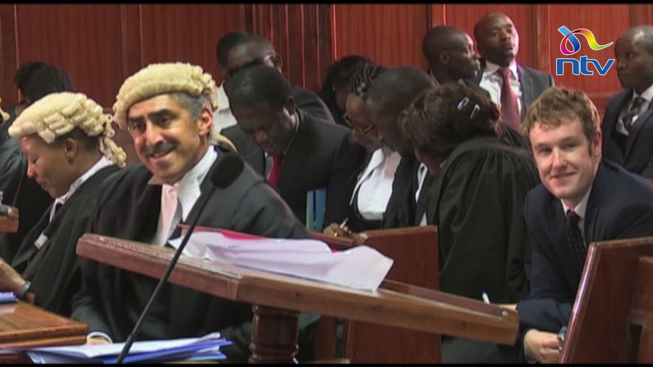 Lawyers clash over appointment of special prosecutor, Professor Khawar Qureshi