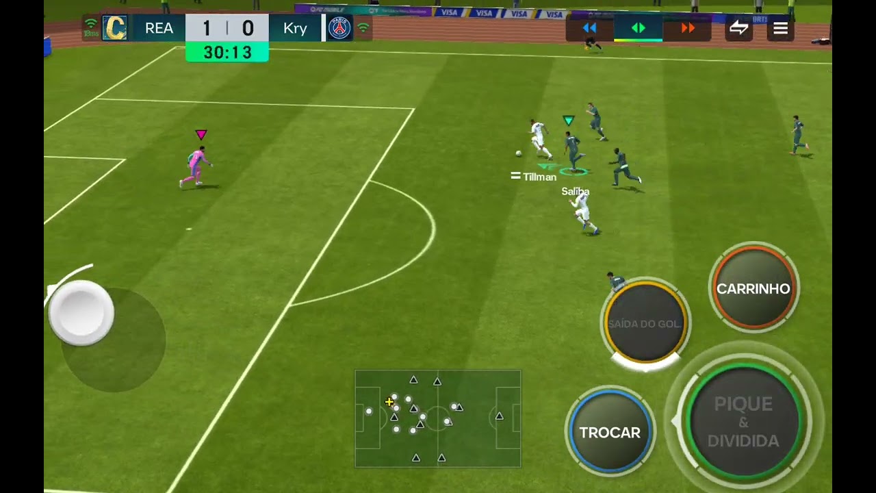 Jogando FC mobile