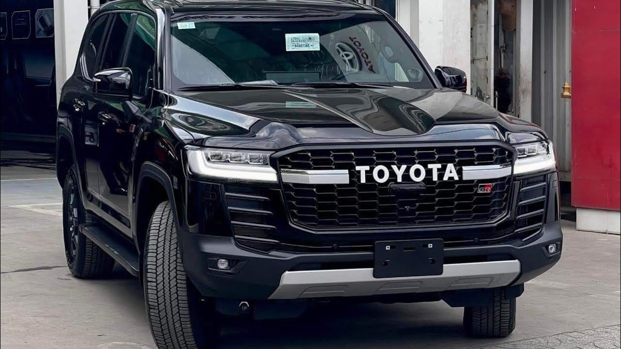 2023 Toyota Land Cruisers GR-Sport Black Color | V6 Twin Turbo(Gasoline), 3.5L, 409hp,