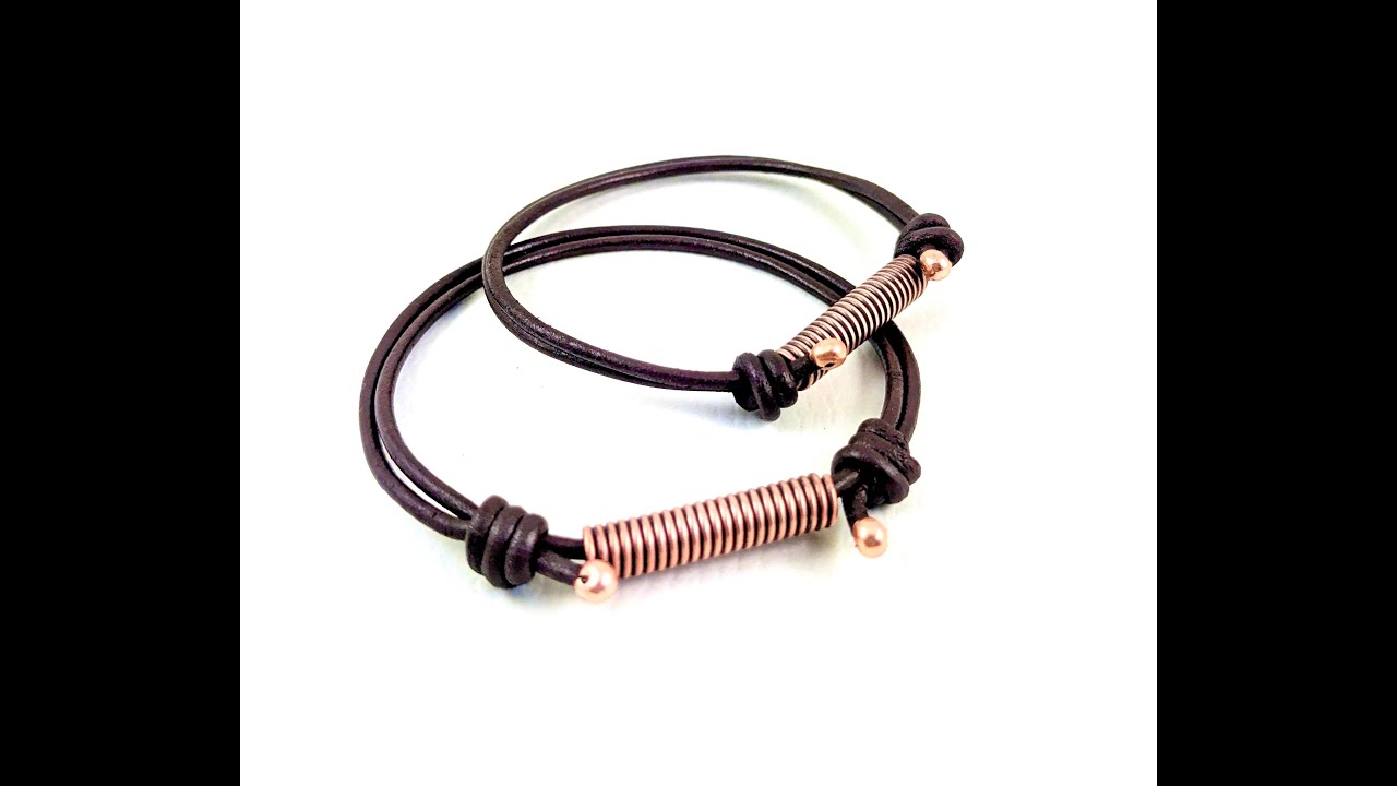 SLIDING KNOT BANGLE