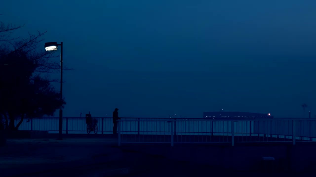 I'm alone, again... (ambient playlist)