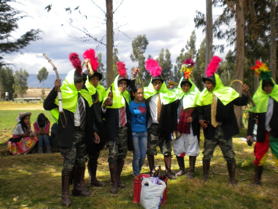 morenada en ahuac barrio chinchilpuquio 2013