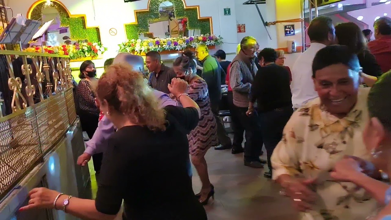 LOS MATANCEROS EN SALON CANDELA