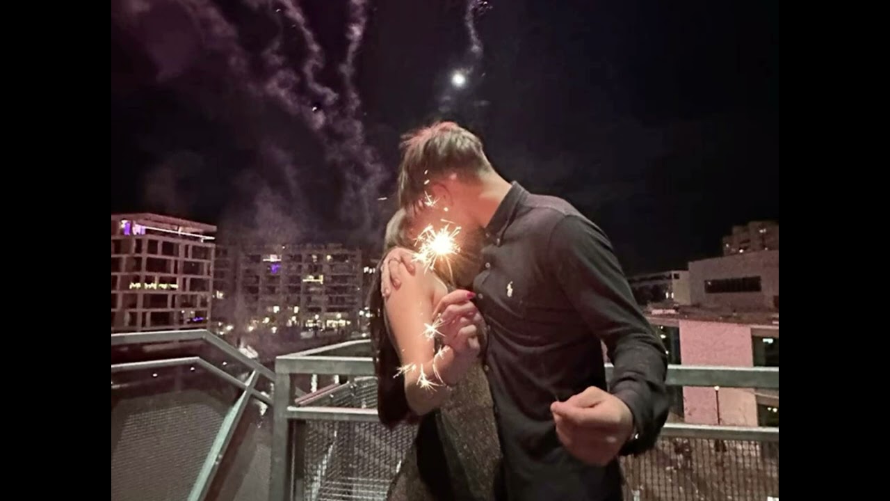 ELLA ES UN AMOR NO DESTRUYES SU CORAZÓN ♥️💔🎶CANCIÓN 