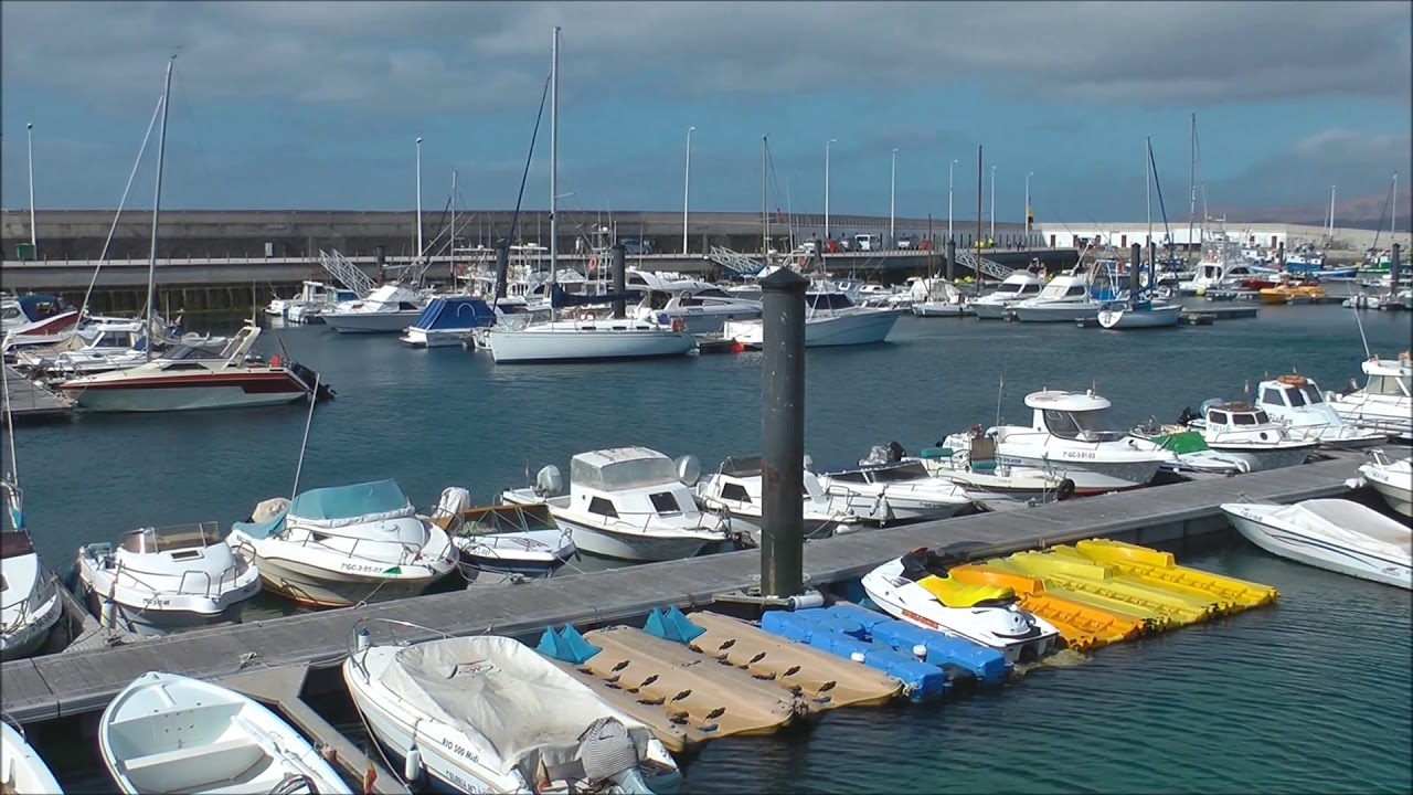 Aussicht auf Hafen von Puerto del Carmen Lanzarote HD