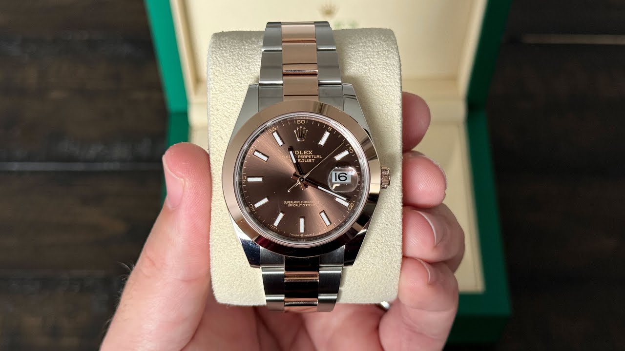 We Look At the 41mm Rolex Datejust in Everose Gold with Chocolate Dial, Reference 126301