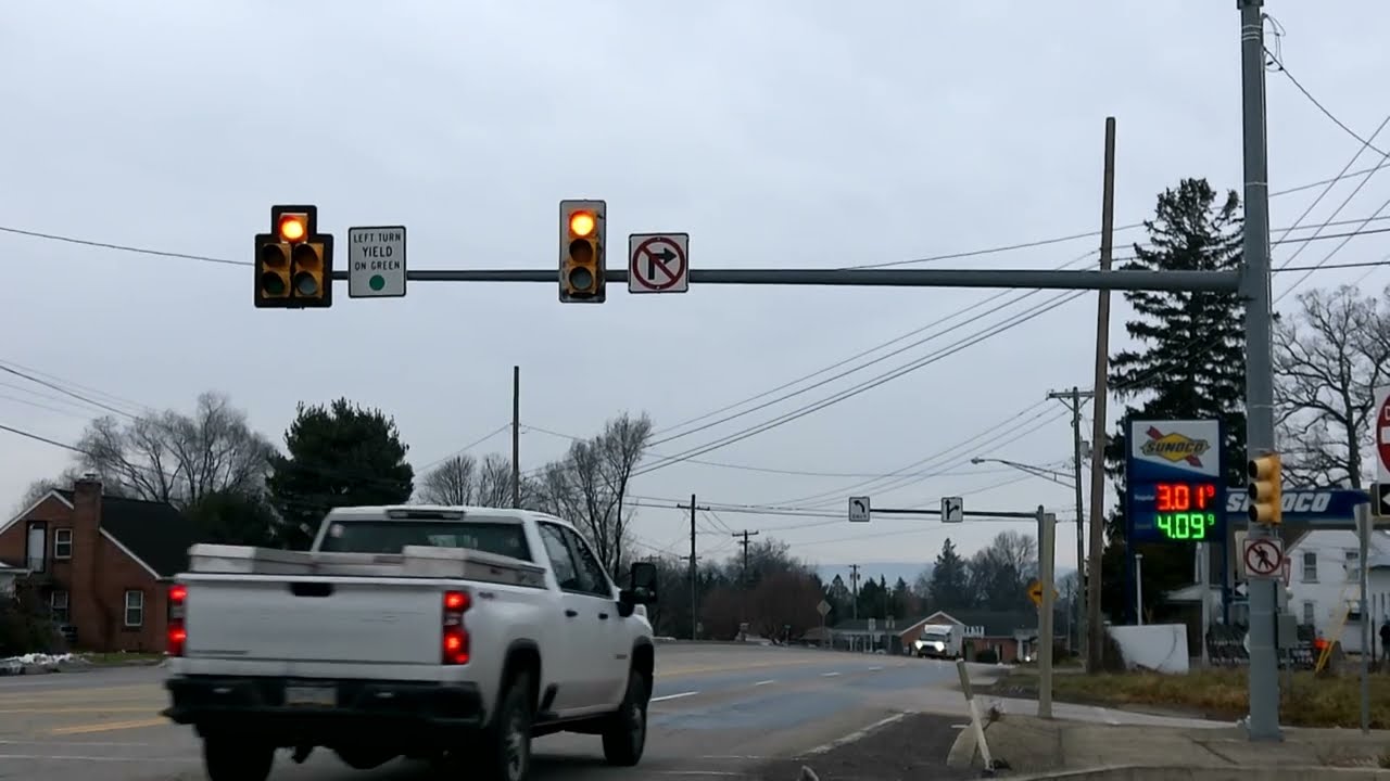 Traffic Lights in Chambersburg, PA (PA 997/Black Gap Rd & I-81 SB Ramps)