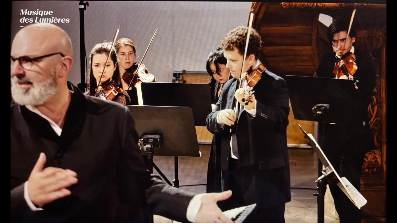 MOZART Symphony No.40, Mvt.4 - Facundo Agudin - Musique des Lumières