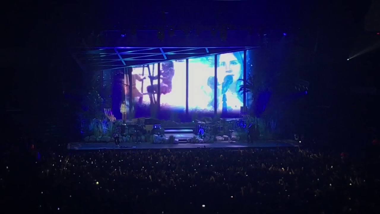 Lana Del Rey-Change/Black Beauty/Young and Beautiful live in San Diego’s