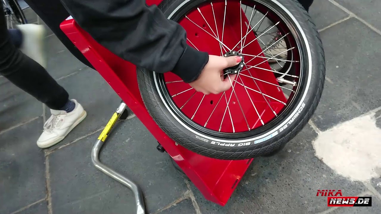 Hinterher - VeloBerlin 2019 auf dem Tempelhofer Flughafen