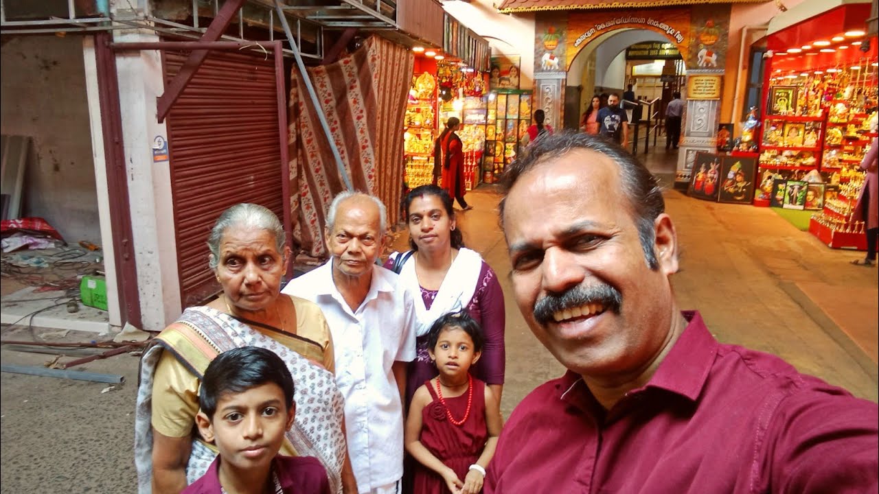 മുത്തപ്പനെ തൊഴുത ശേഷം ബോട്ടിൽ കയറി കറങ്ങി