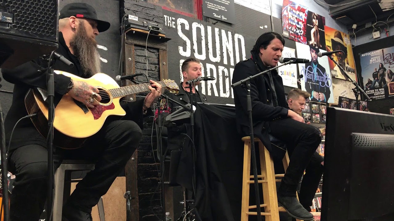Three Days Grace 