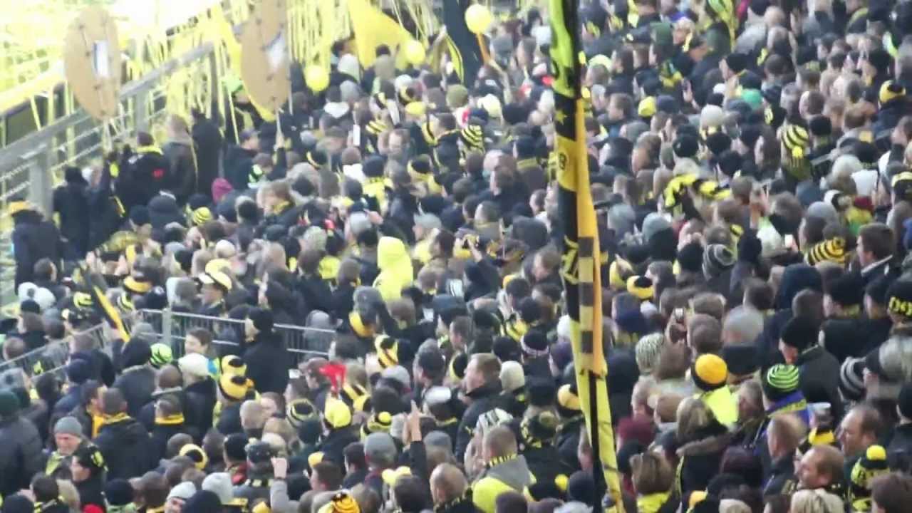 BVB Nach Protest 12.12 zeigt die Süd, wer für die Stimmung in der Liga zuständig ist!