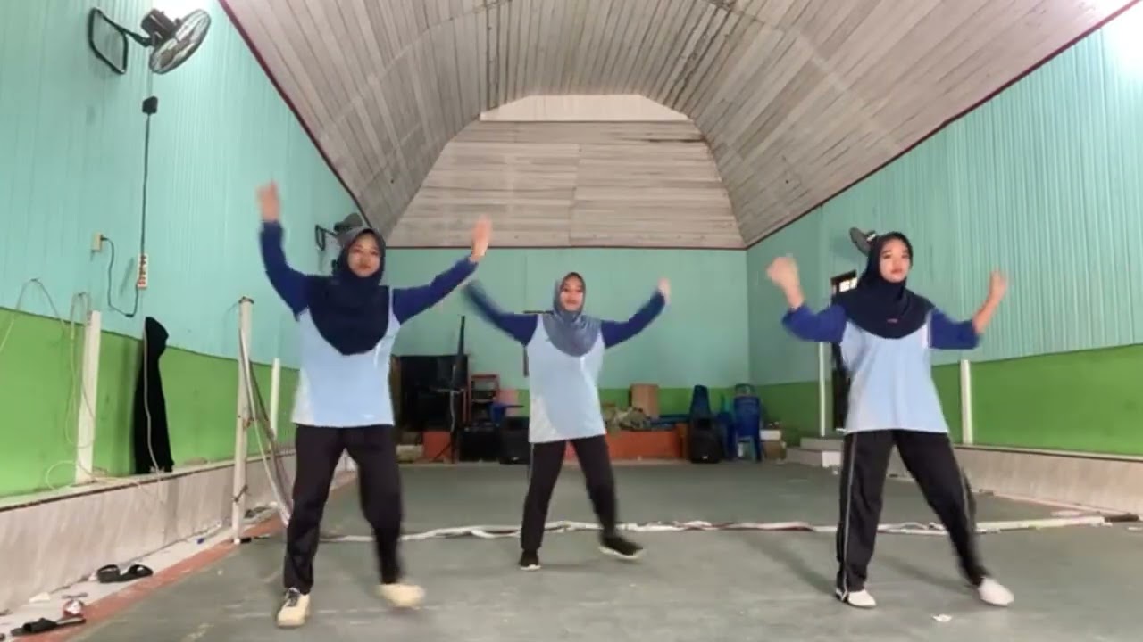 TUGAS REMEDIAL UJIAN PRAKTEK PENJAS | SENAM IRAMA | XII IPS 2