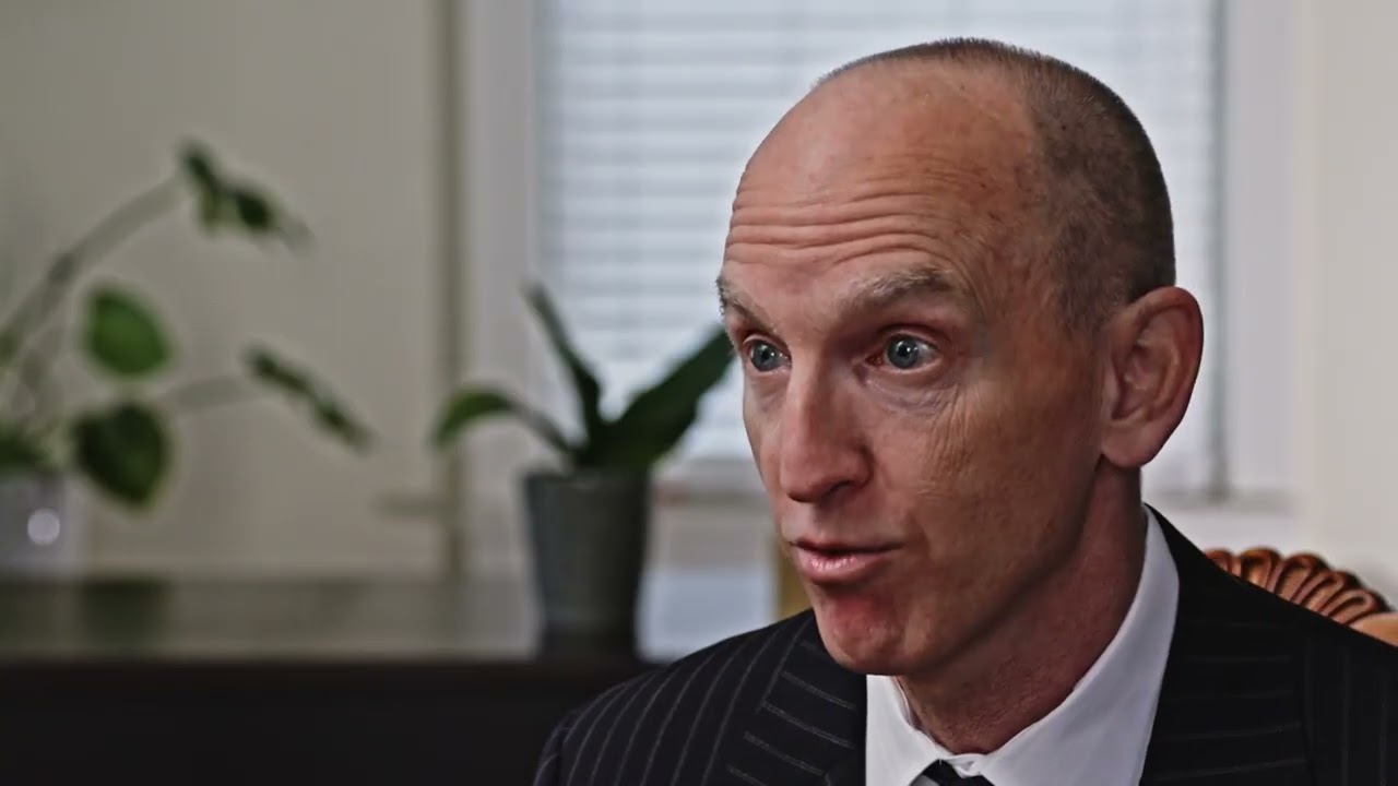 I Quit Corporate Law to Help People - Scott Glovsky