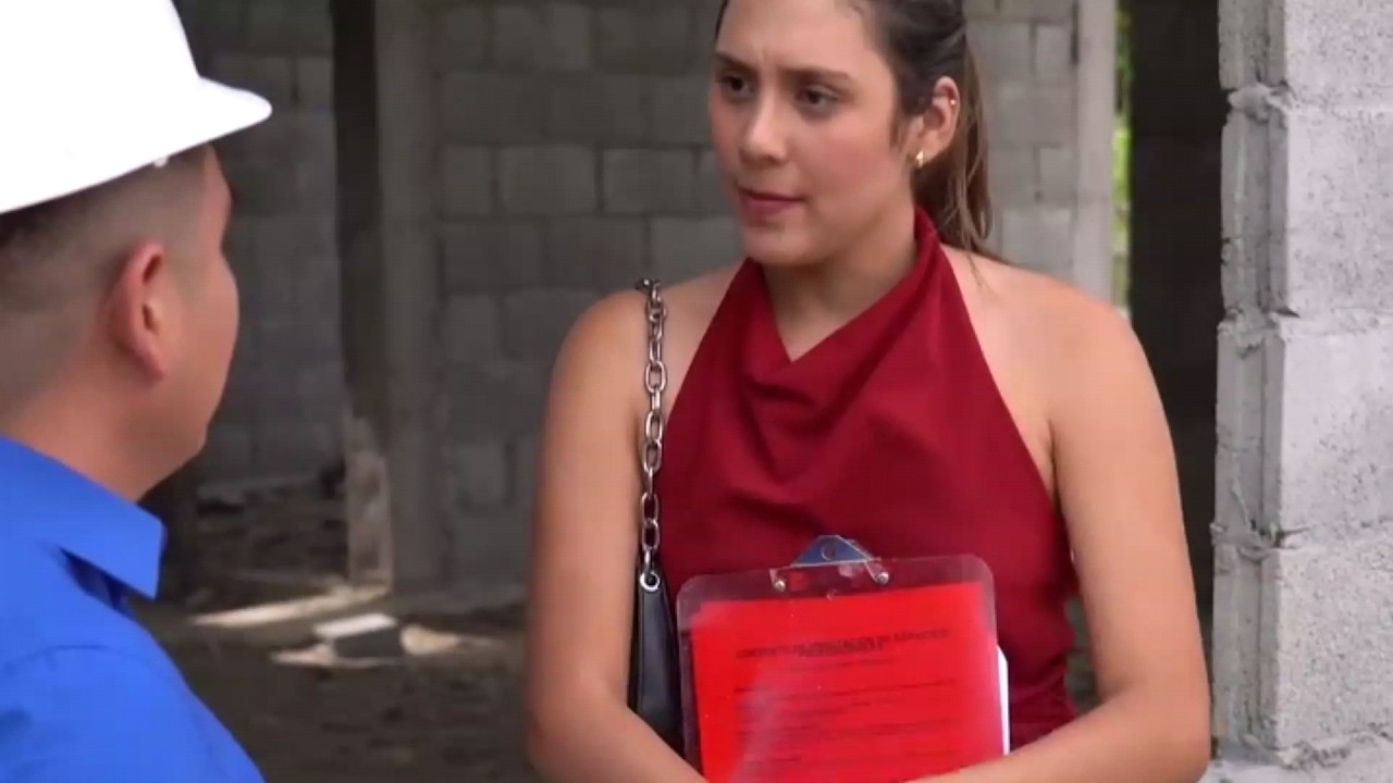 Humilló al albañil sin saber que era el arquitecto