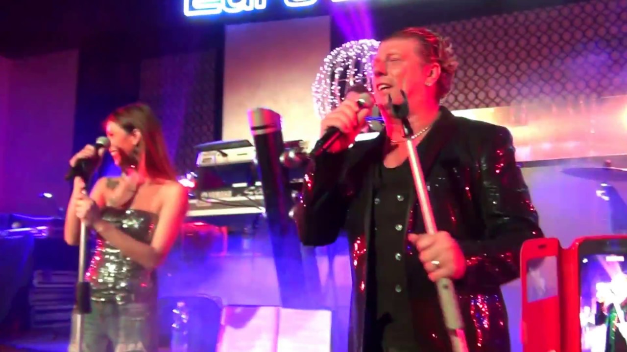 29-12-2016 DISCOTECA BAITA LAGO (TV) CANTA 