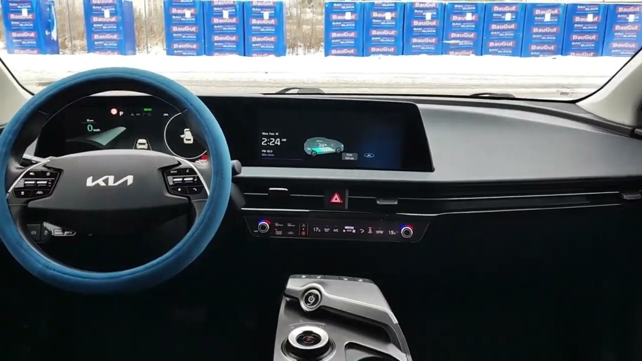 Kia EV 6 2022 Wind з США, у продажу