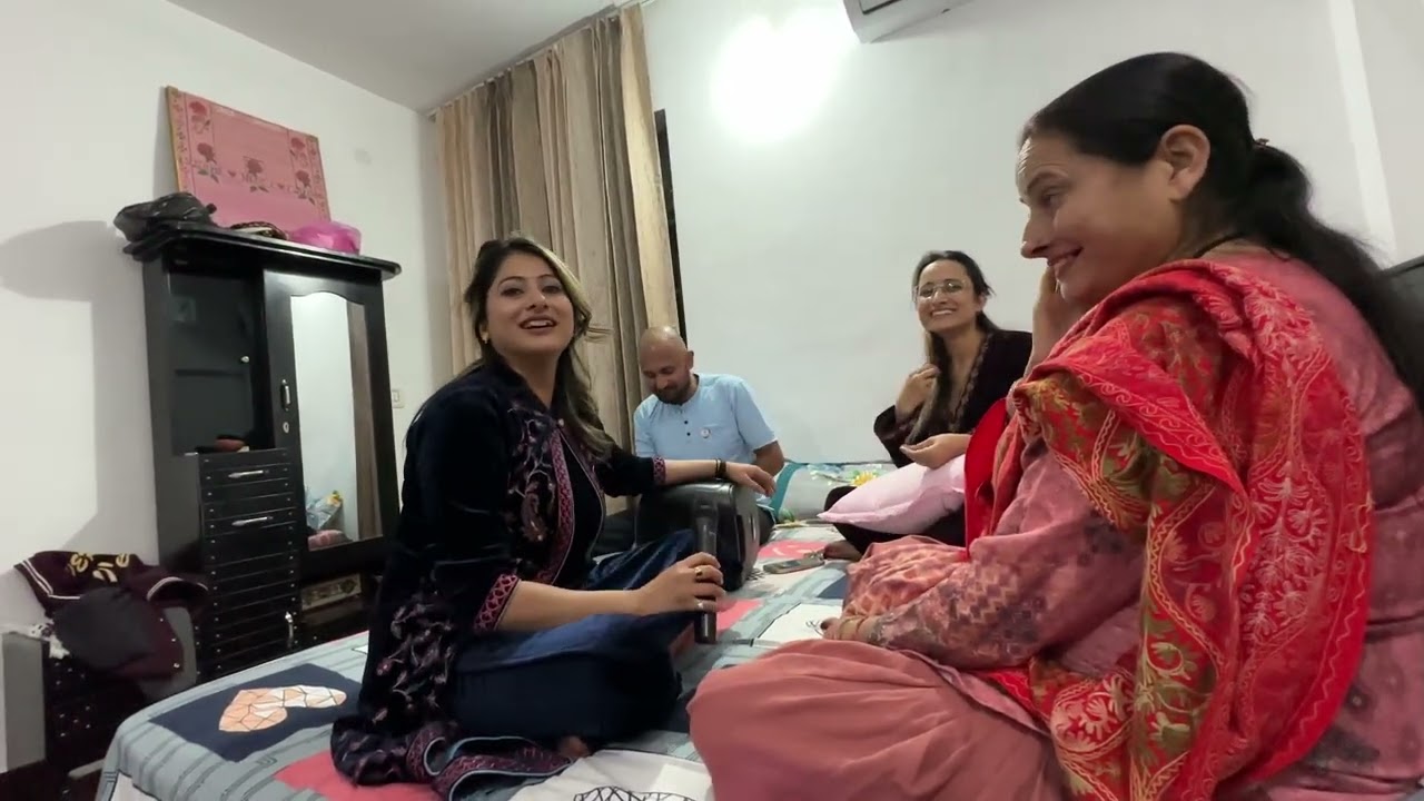 Aaj Mili Main family singer say || Arti Aru￼