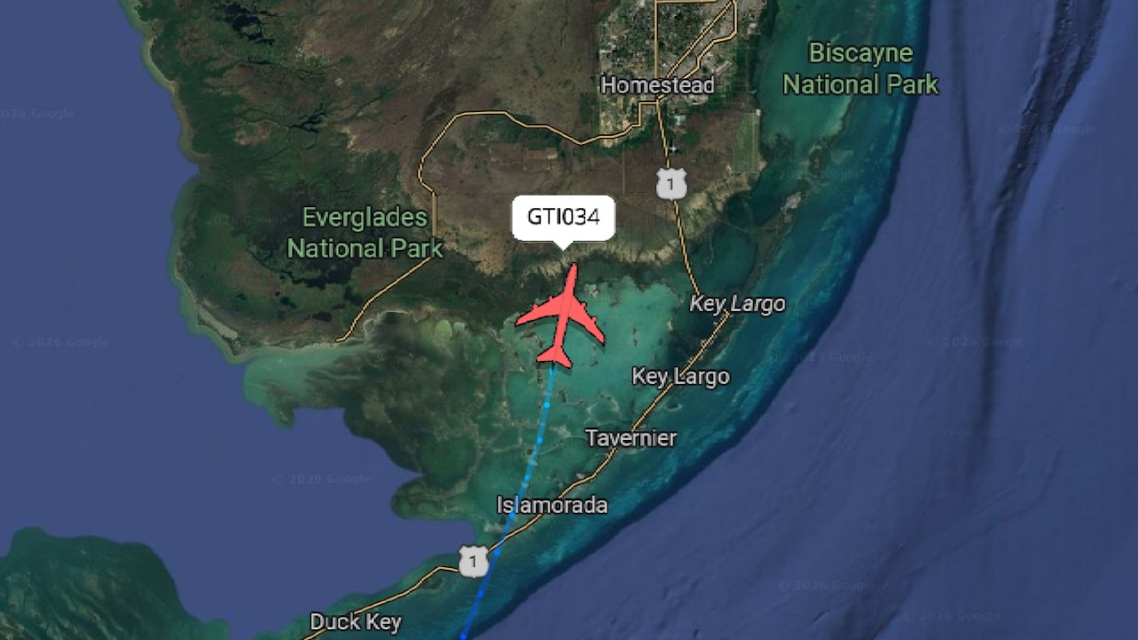 747 EMERGENCY