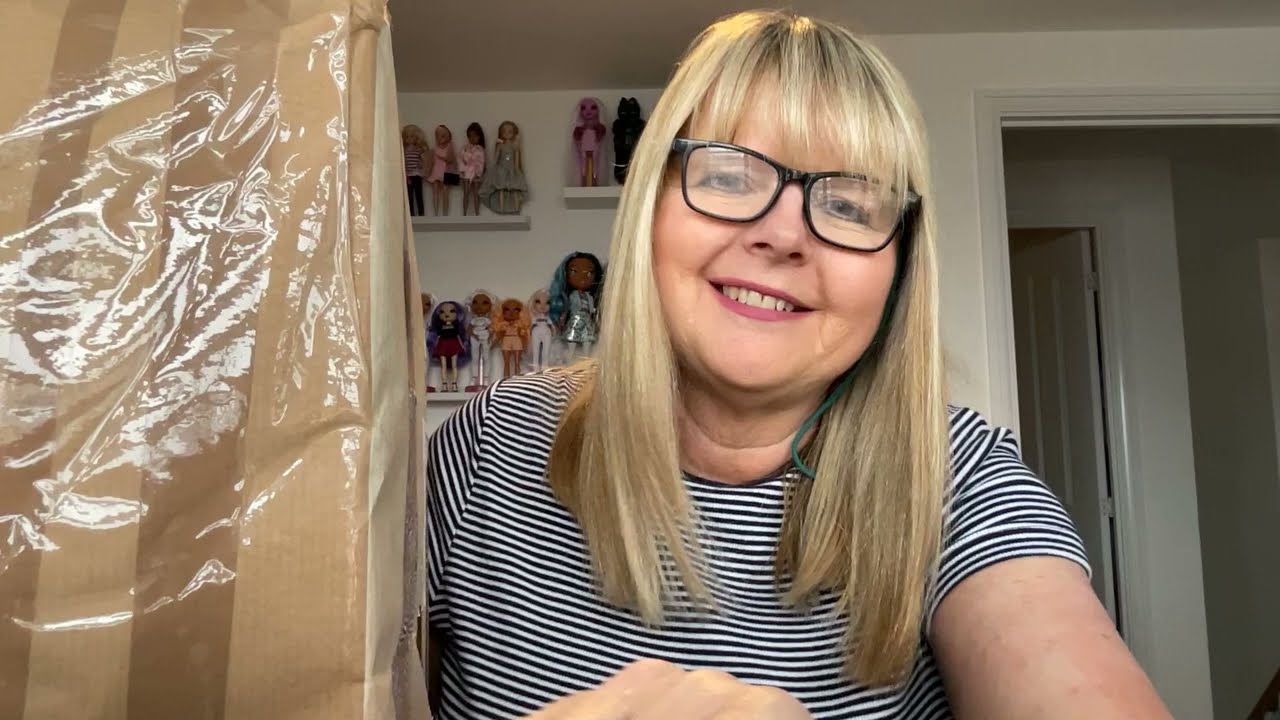 Surprise Sindy Doll eBay bundle!