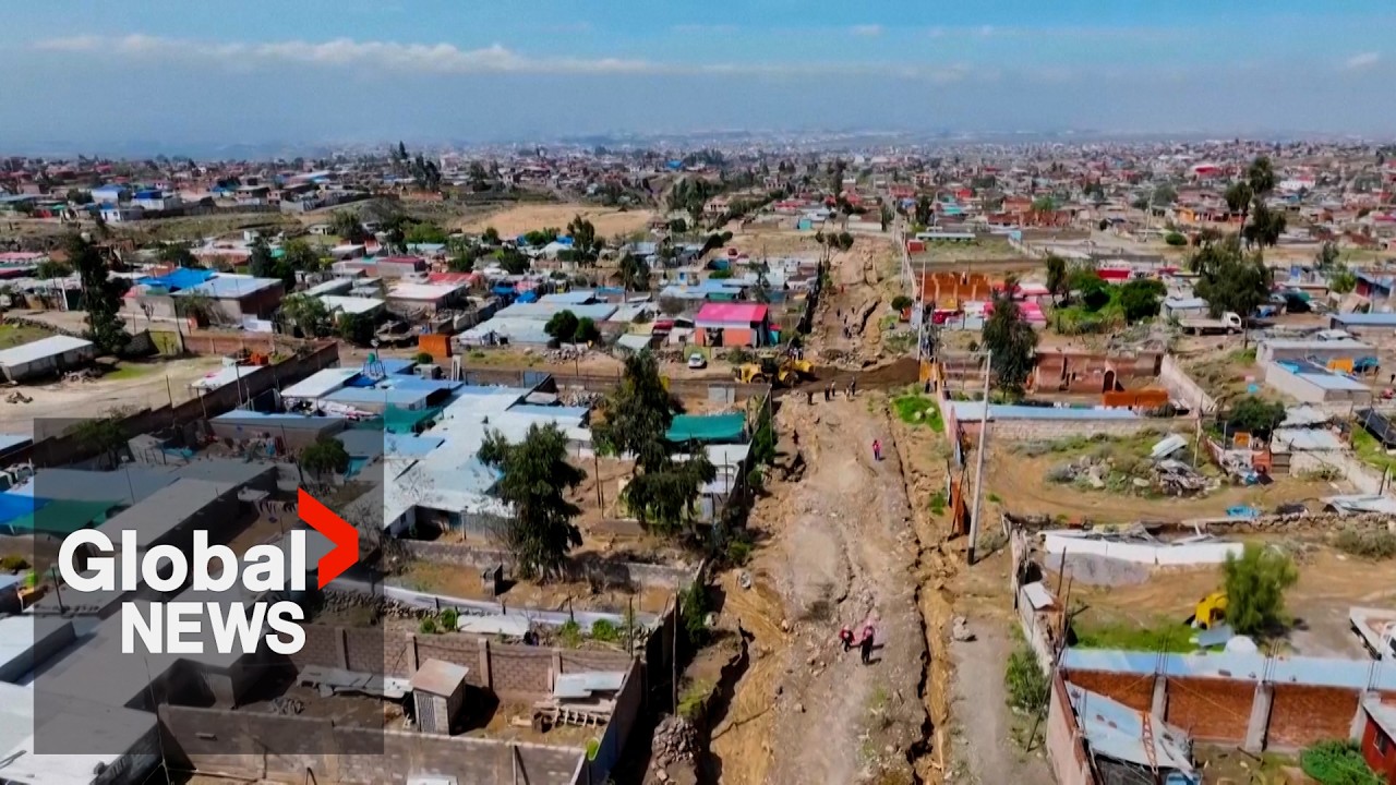Downpours in Peru cause flooding and landslides, at least 2 dead