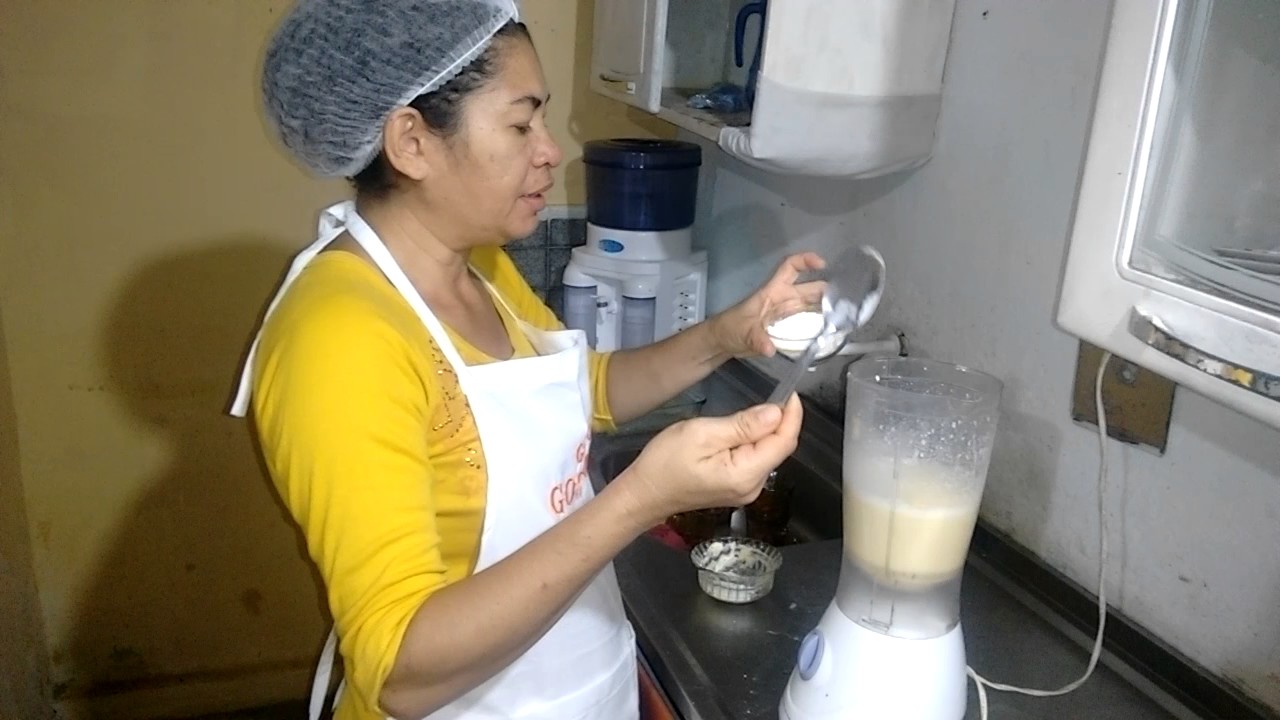 Bolo De Flocao De Milho De Microondas parte 1